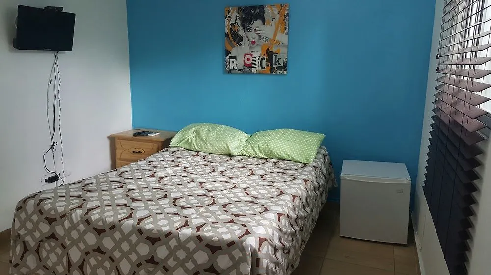 Dominishi Bed&Breakfast Santo Domingo Bed & Breakfast